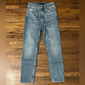 BDG Girlfriend Jean Urban Outfitters